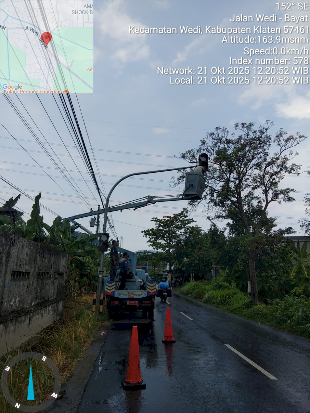 Lampu Warning Light Mati? Tim MRLL & PJU Dishub Klaten Turun Tangan di Tugu Pesu Wedi!