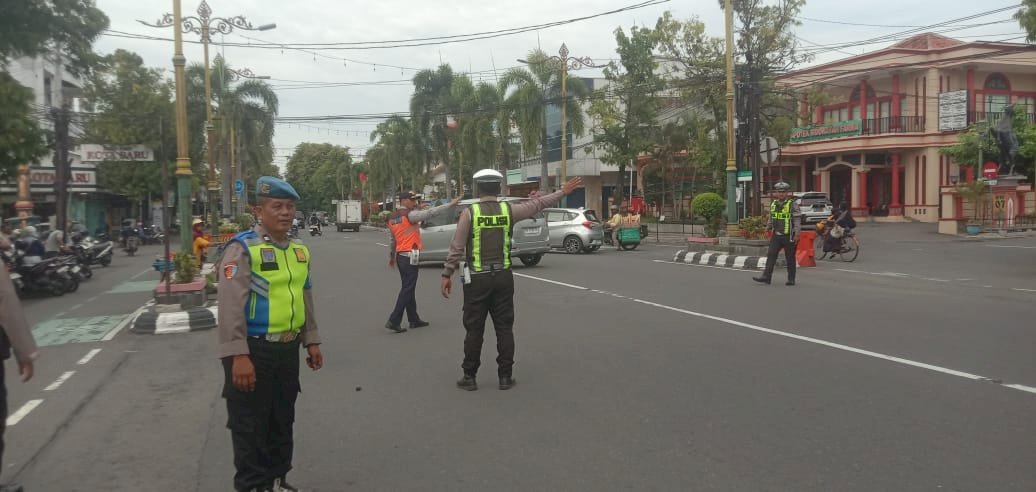 Operasi Lancar Sempurna! Dishub Klaten Kawal Peringatan Hari Santri 2025 dengan Pengamanan Ketat dan Profesional