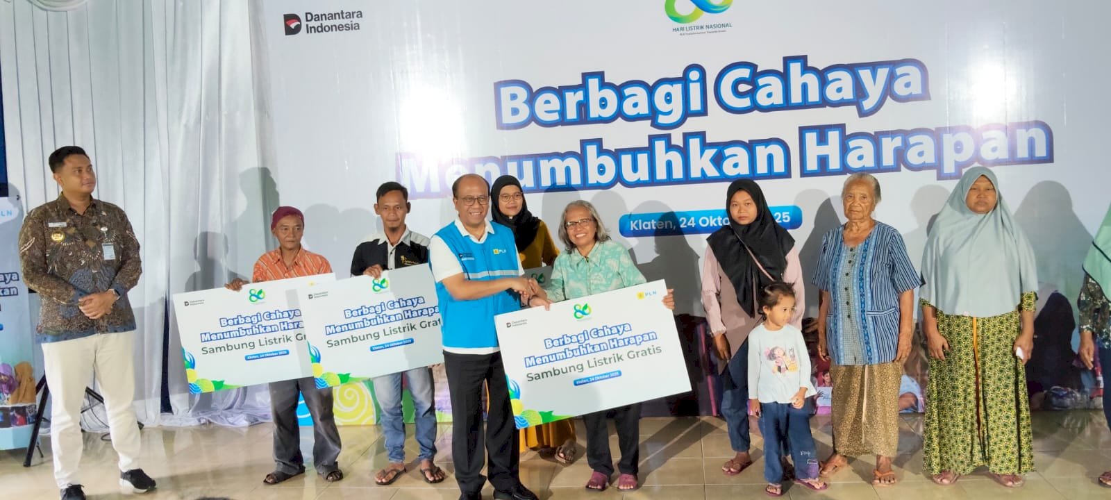 PROFESIONAL DAN TERTIB! Anggota Patwal Dishub Sukses Amankan Pengawalan Bupati untuk Acara Pemberian Bantuan Listrik dan Turnamen Tenis DPRD Cup