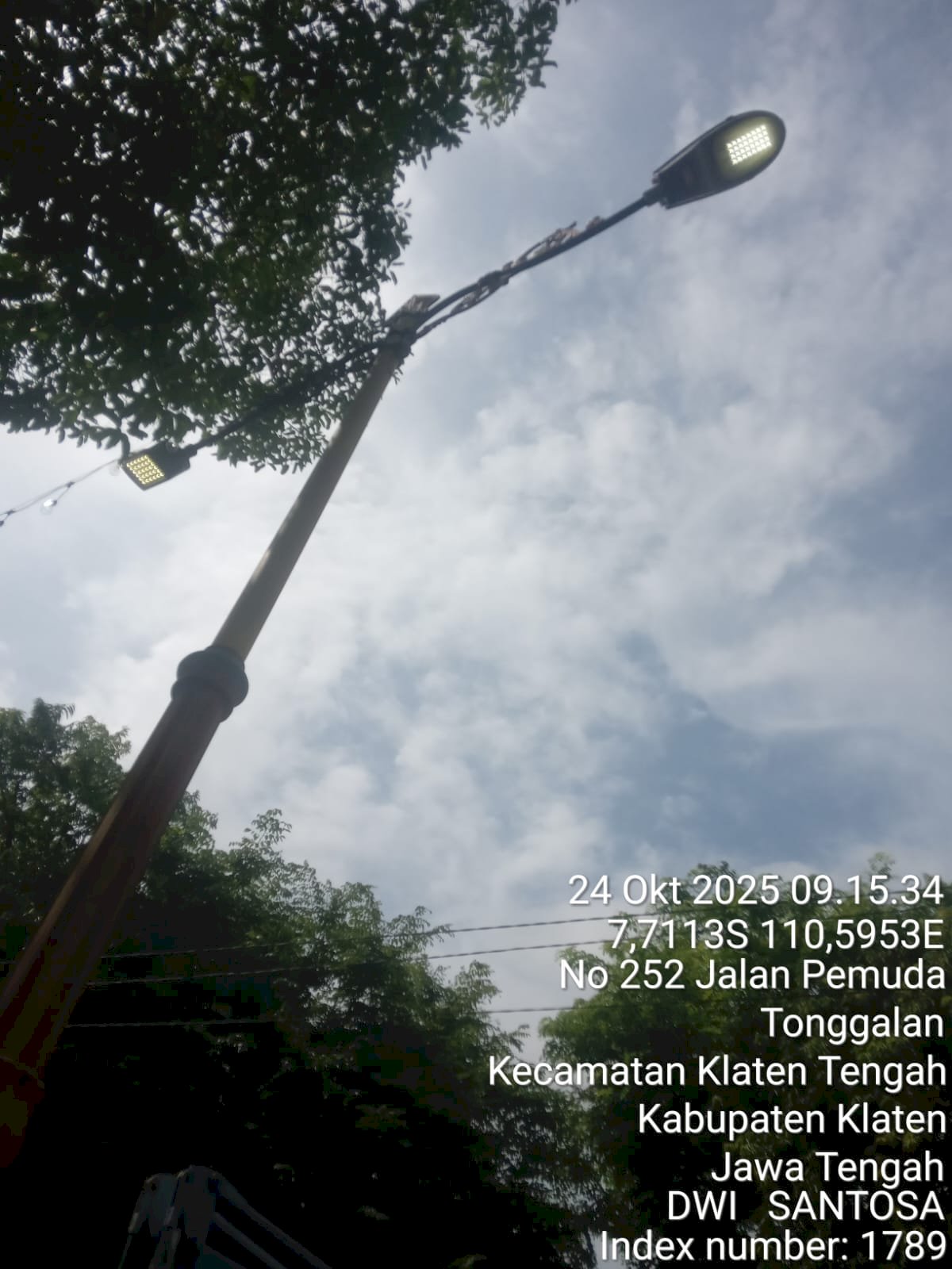 Responsif dan Profesional! Dinas Perhubungan Klaten Tangani Aduan Lampu PJU Padam di Rumdin DPRD
