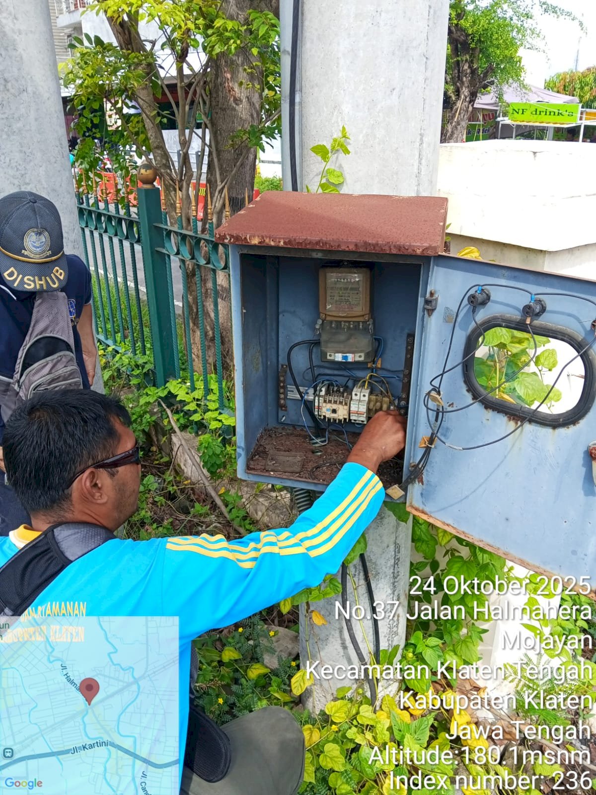 Servis Meter Listrik PJU Palang Kereta Api Srago: Dinas Perhubungan Jaga Keamanan Perlintasan Rel