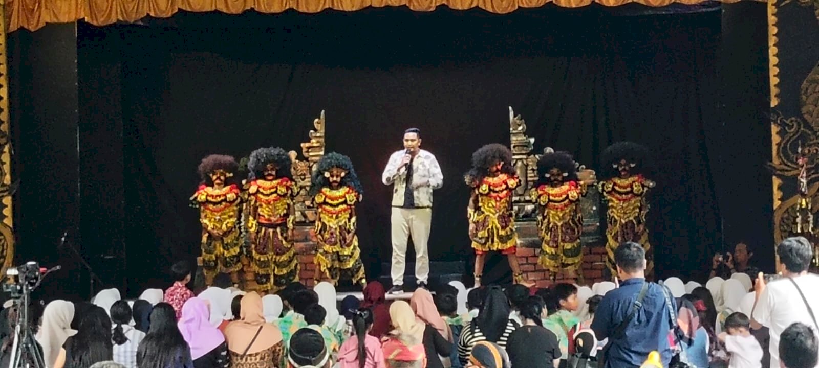 Bupati Klaten Hadir di Acara PKH dan Festival Ketoprak Pelajar, Tim Dalops Jamin Pengawalan Aman dan Lancar!