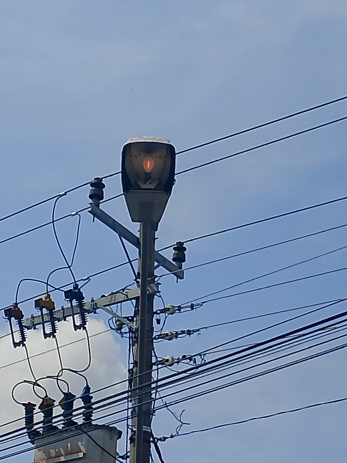 Respons Cepat Aduan, Dinas Perhubungan Tuntaskan Permasalahan Korosi PJU Jalan Tentara Pelajar, Seluruh Ruas Jalan Kini Terkontruksi dengan Baik!