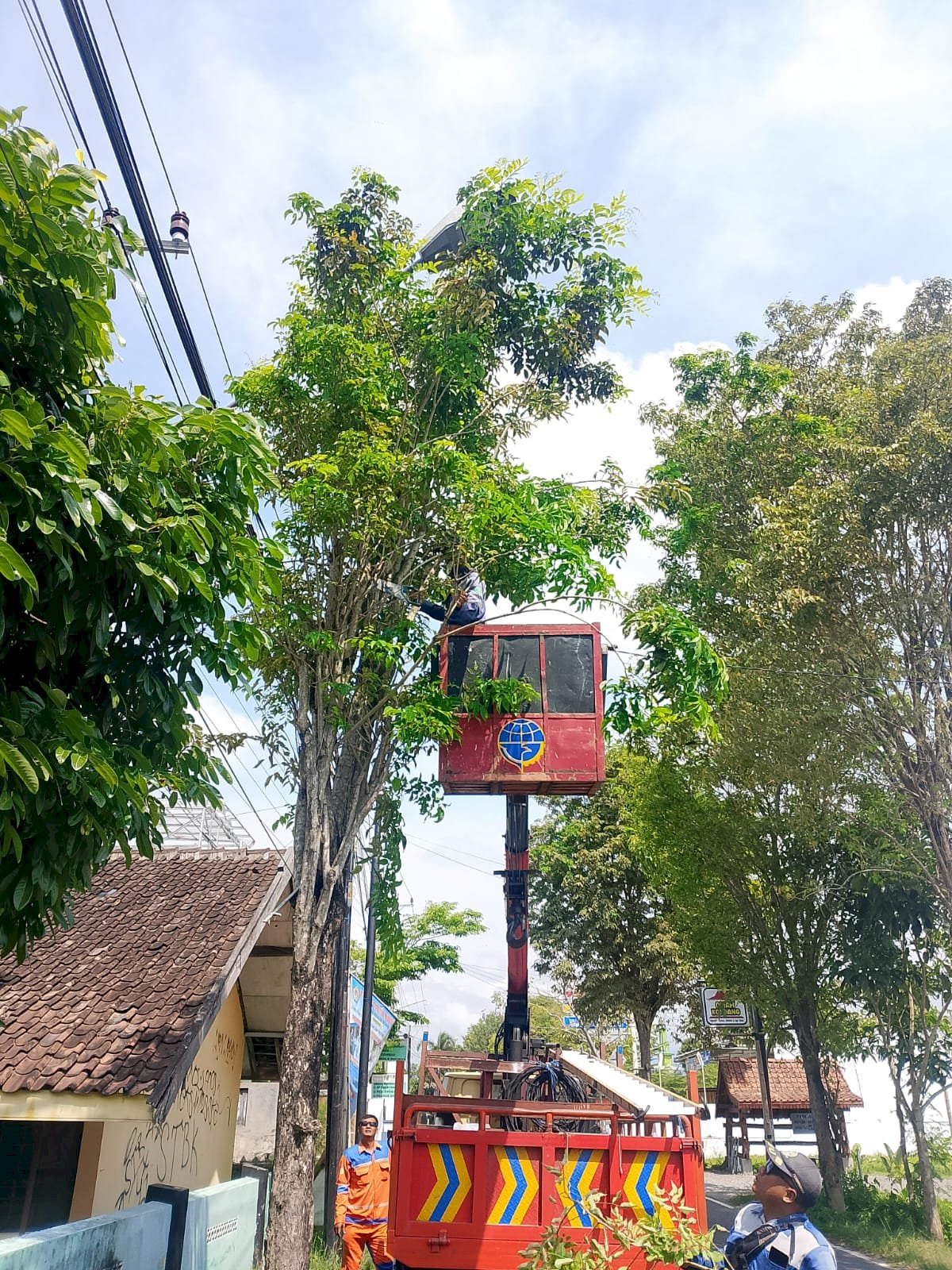 Respons Cepat Aduan, Dinas Perhubungan Tuntaskan Permasalahan Korosi PJU Jalan Tentara Pelajar, Seluruh Ruas Jalan Kini Terkontruksi dengan Baik!