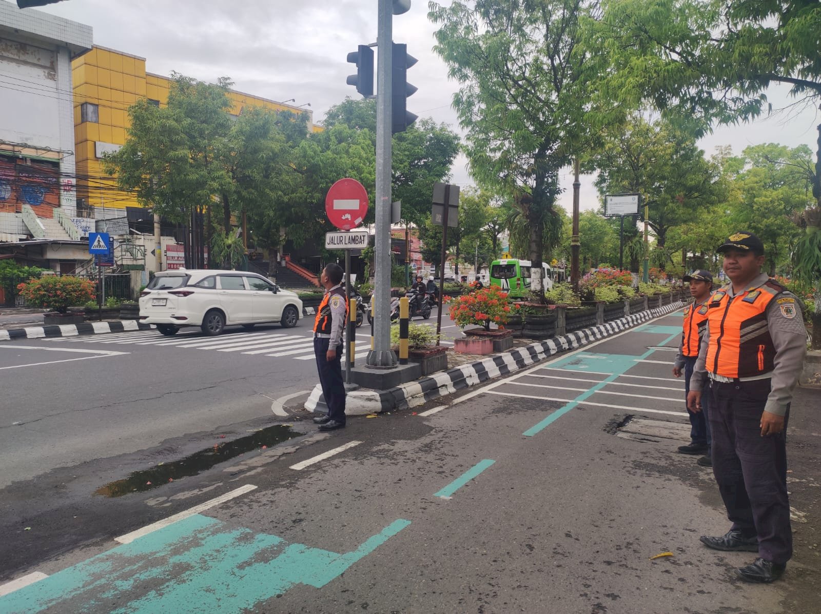Dishub Klaten Sukses Gelar Pengaturan Lalu Lintas: Peringatan Sumpah Pemuda Berlangsung Aman dan Tertib!