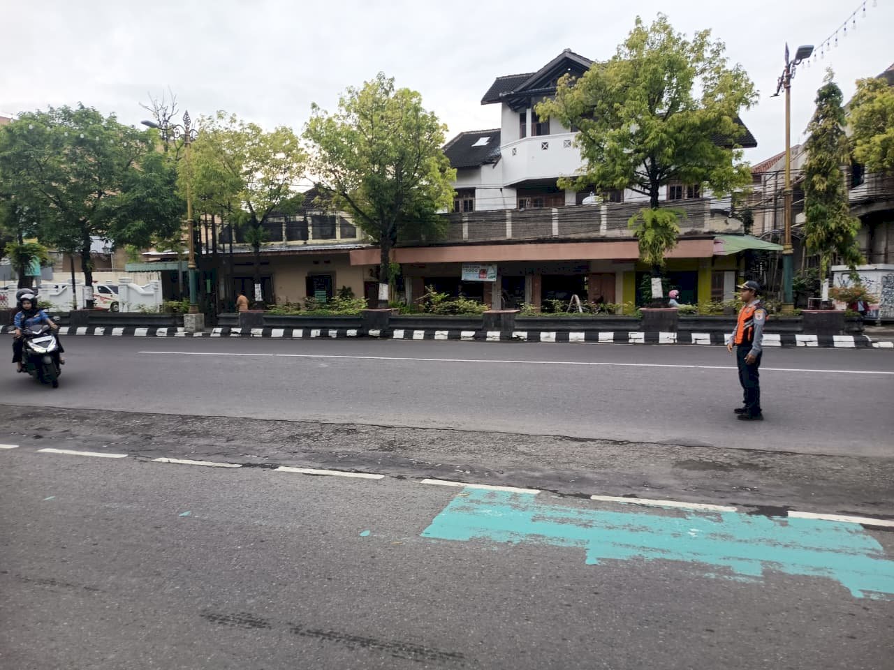 Dishub Klaten Sukses Gelar Pengaturan Lalu Lintas: Peringatan Sumpah Pemuda Berlangsung Aman dan Tertib!