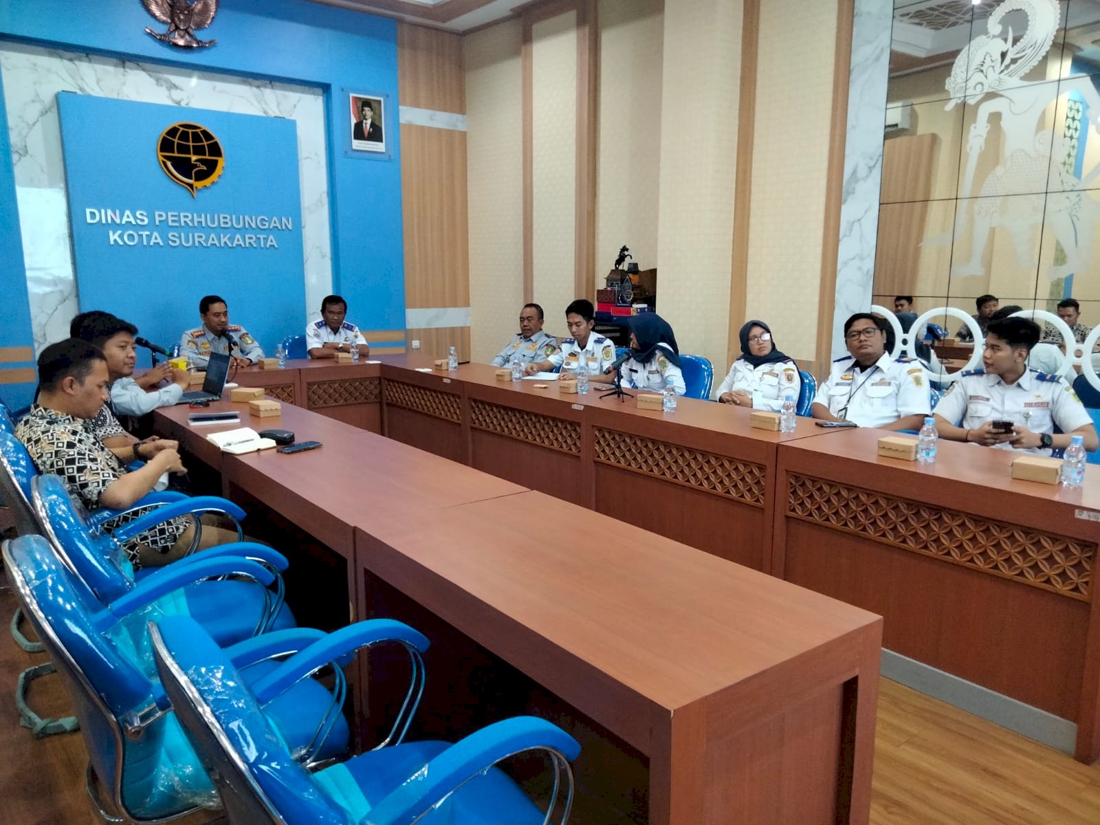 Belajar dari yang Terbaik! Dishub Klaten Lakukan Studi Komparasi Pengelolaan Parkir ke Dishub Surakarta