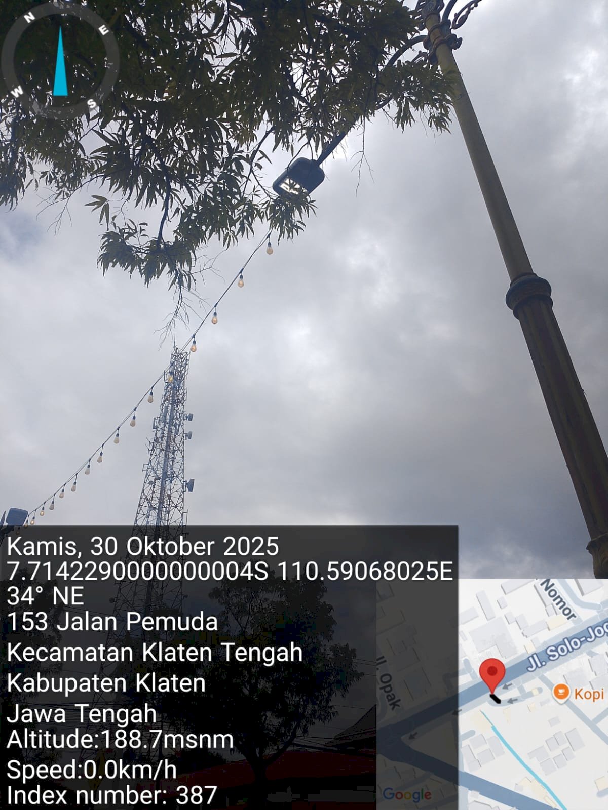 Tim PJU Dinas Perhubungan Melakukan Perbaikan Sistem Pencahayaan BNI Klaten, Optimalkan Keamanan Jalan Malam Hari"