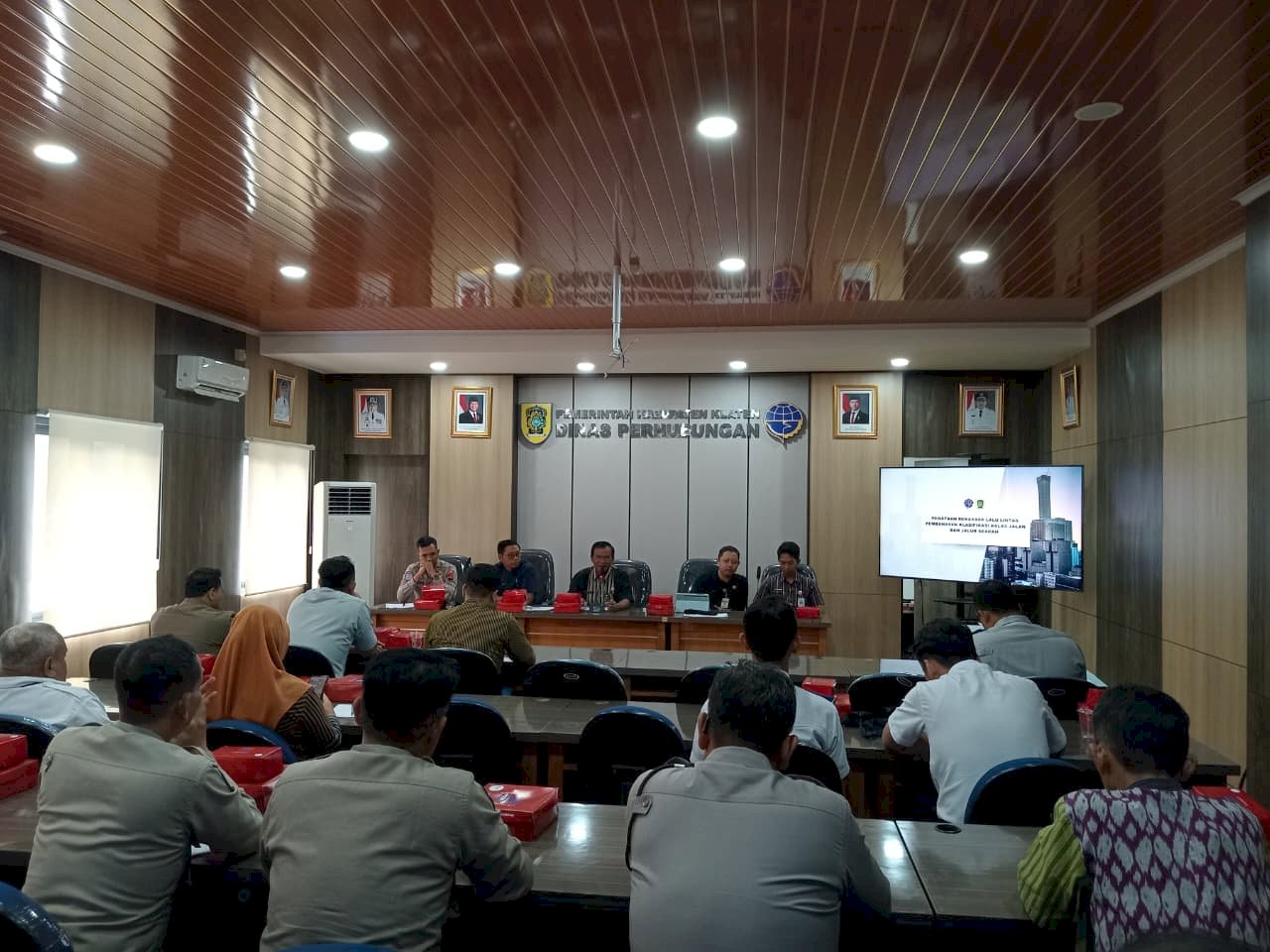 Solusi Macet Klaten! Dinas Perhubungan Terapkan Sistem Satu Arah dan Upgrade Kelas Jalan untuk Kelancaran Arus Lalu Lintas