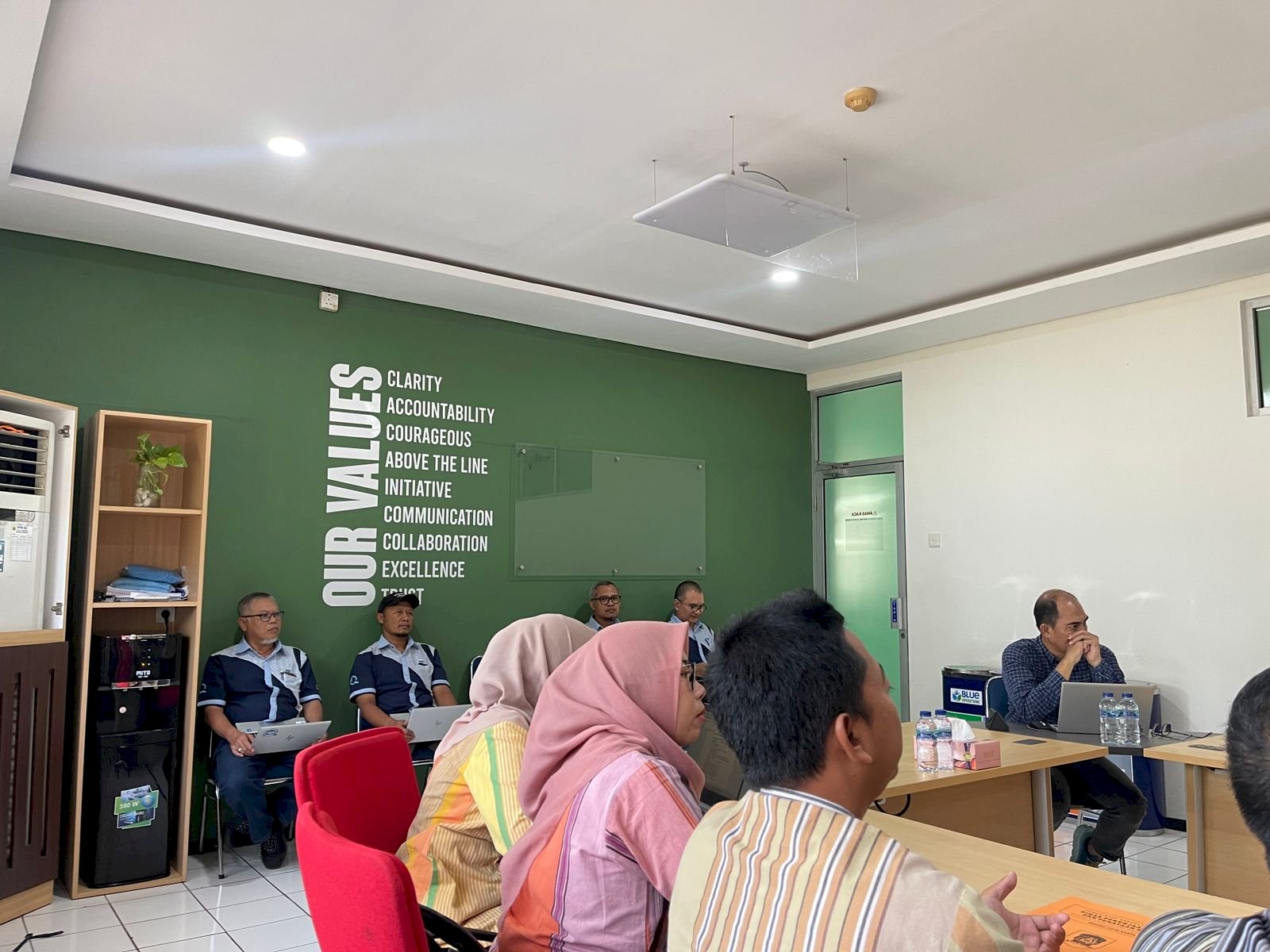 Kolaborasi Strategis! Dinas Perhubungan Klaten Hadiri Konsultasi SLF PT. Tirta Investama untuk Jamin Aksesibilitas Jalan dan Arus Lalu Lintas