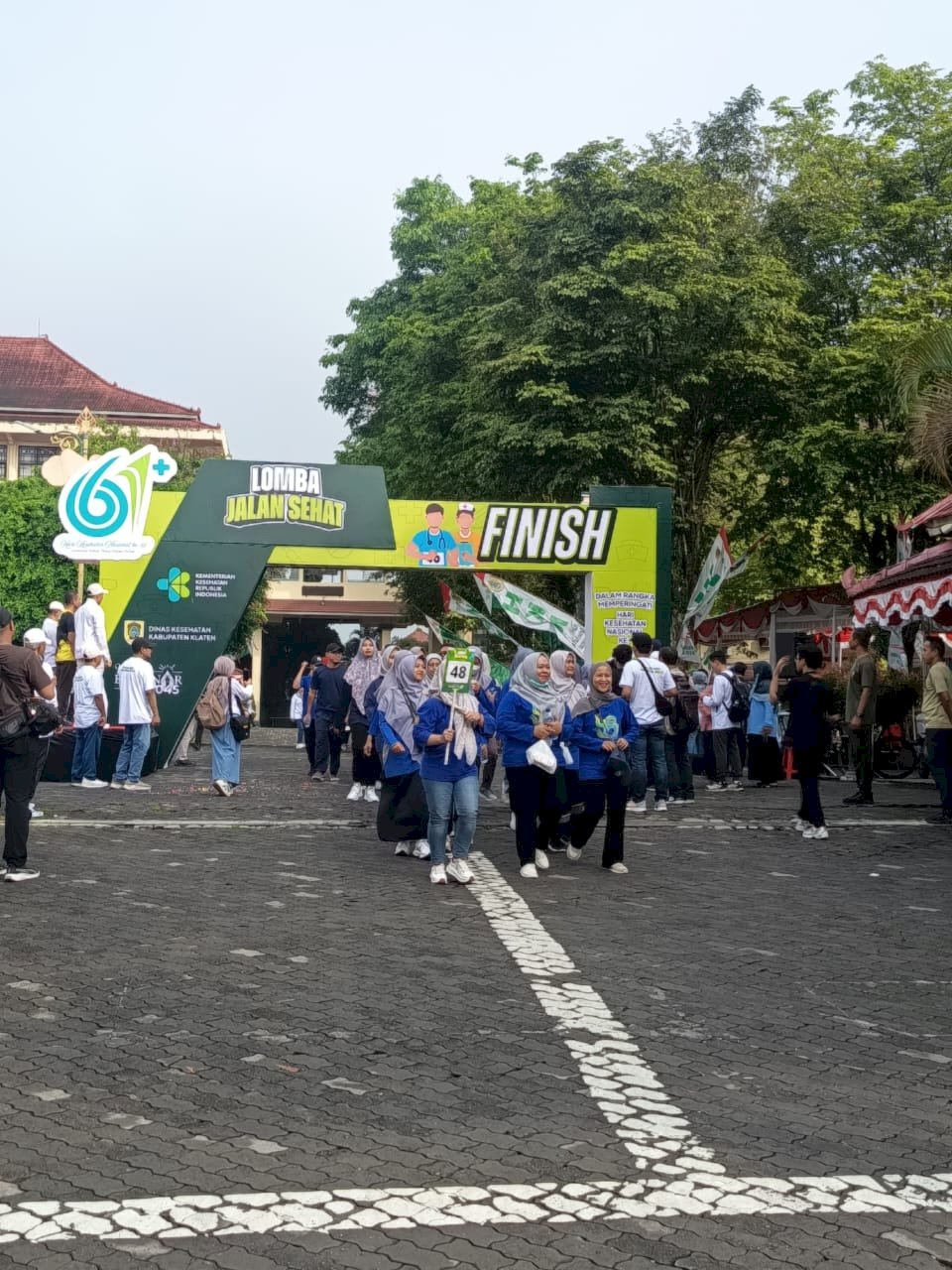 Keselamatan Lalin Terjamin! Dishub Klaten Sukses Kelola Traffic Management Acara HKN Jalan Sehat
