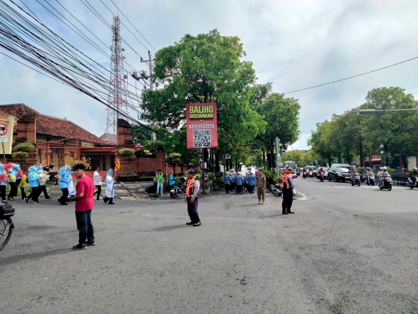 Keselamatan Lalin Terjamin! Dishub Klaten Sukses Kelola Traffic Management Acara HKN Jalan Sehat