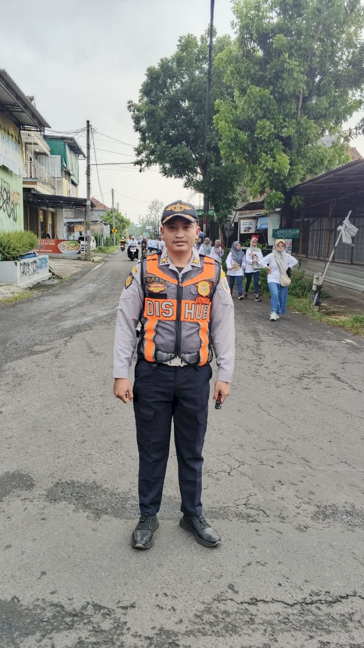 Keselamatan Lalin Terjamin! Dishub Klaten Sukses Kelola Traffic Management Acara HKN Jalan Sehat