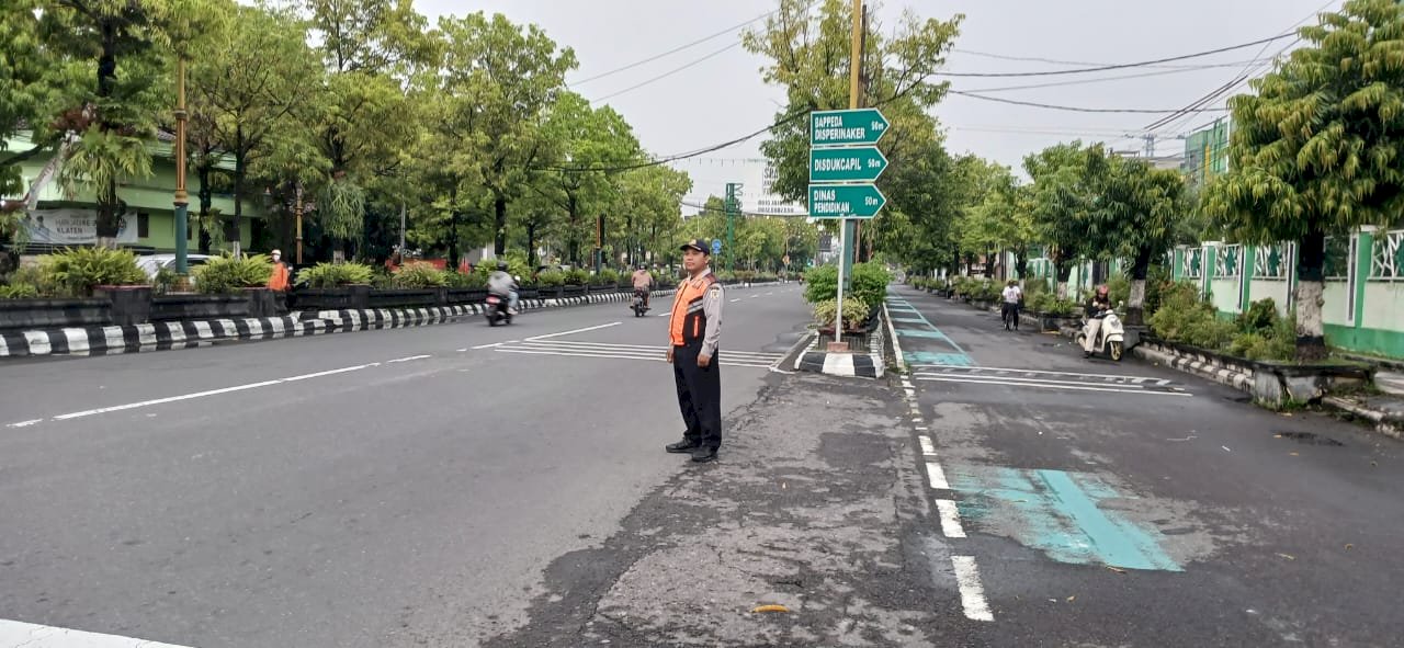 Keselamatan Lalin Terjamin! Dishub Klaten Sukses Kelola Traffic Management Acara HKN Jalan Sehat