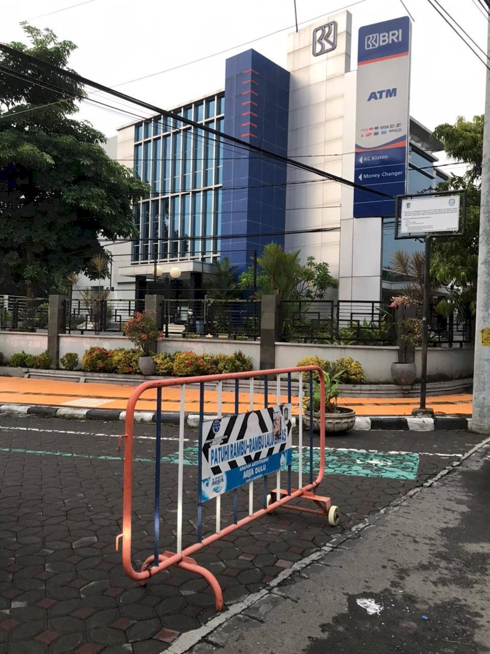 Car Free Day Klaten Lancar Sempurna! Dalops Dishub Heroik Selamatkan Anak Hilang di Depan BR