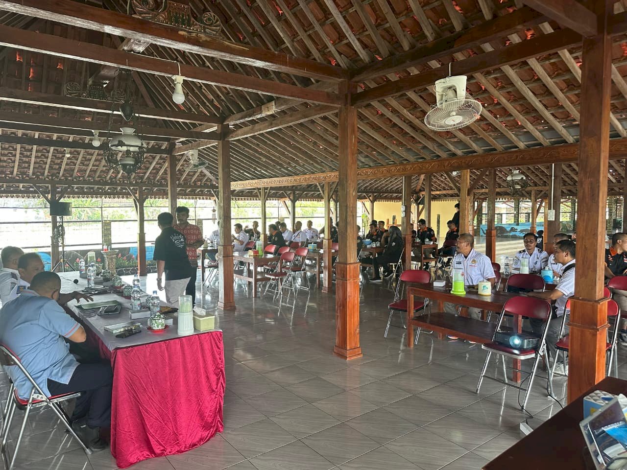 Full Cycle Integration dan Standar Akreditasi A: Dishub Klaten Perkuat Jaringan Pengujian Kendaraan Se-Soloraya untuk Keselamatan Transportasi