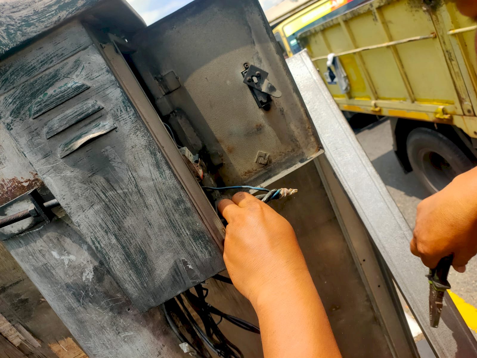 Jaringan Korosi di Kepoh Berhasil Diperbaiki! Dishub Klaten Tangani Infrastruktur Rusak dengan Profesional