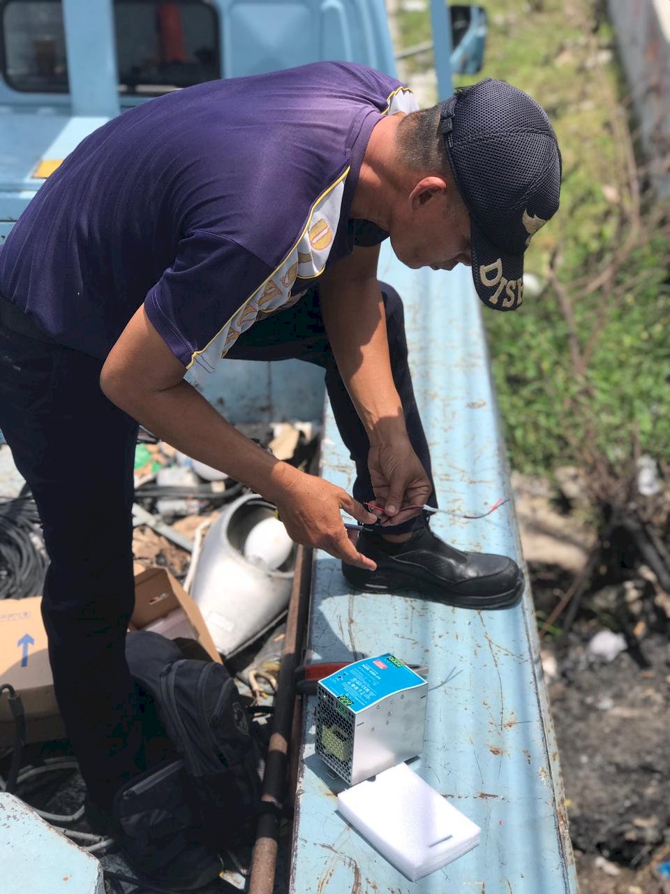 Keselamatan Berkendara Prioritas! Dishub Klaten Pasang Warning Light di Pertigaan Pasung Wedi