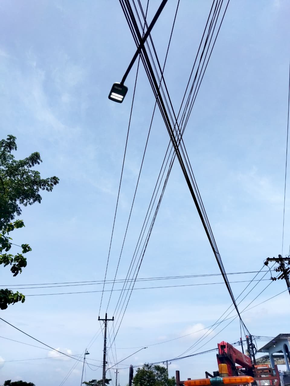 Operasi Kilat Penerangan Jalan! Dinas Perhubungan Klaten Gelar Perbaikan Masif Lampu PJU di Tiga Lokasi Strategis untuk Keselamatan Berkendara Malam Hari