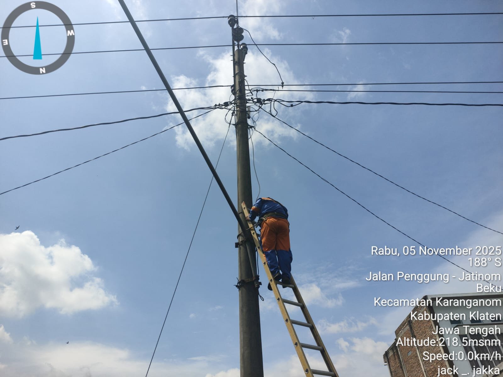 Pertigaan Beku Kini Terang Benderang: Penerangan Baru Ubah Wajah Jalan Penggung-Karanganom