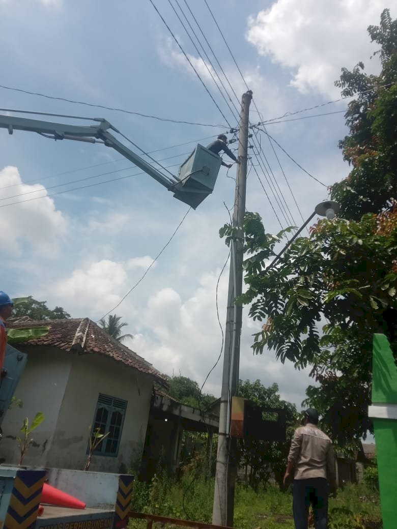 HEMAT 40%! Meter Listrik Baru Dinas Perhubungan Tiba di Randulanang
