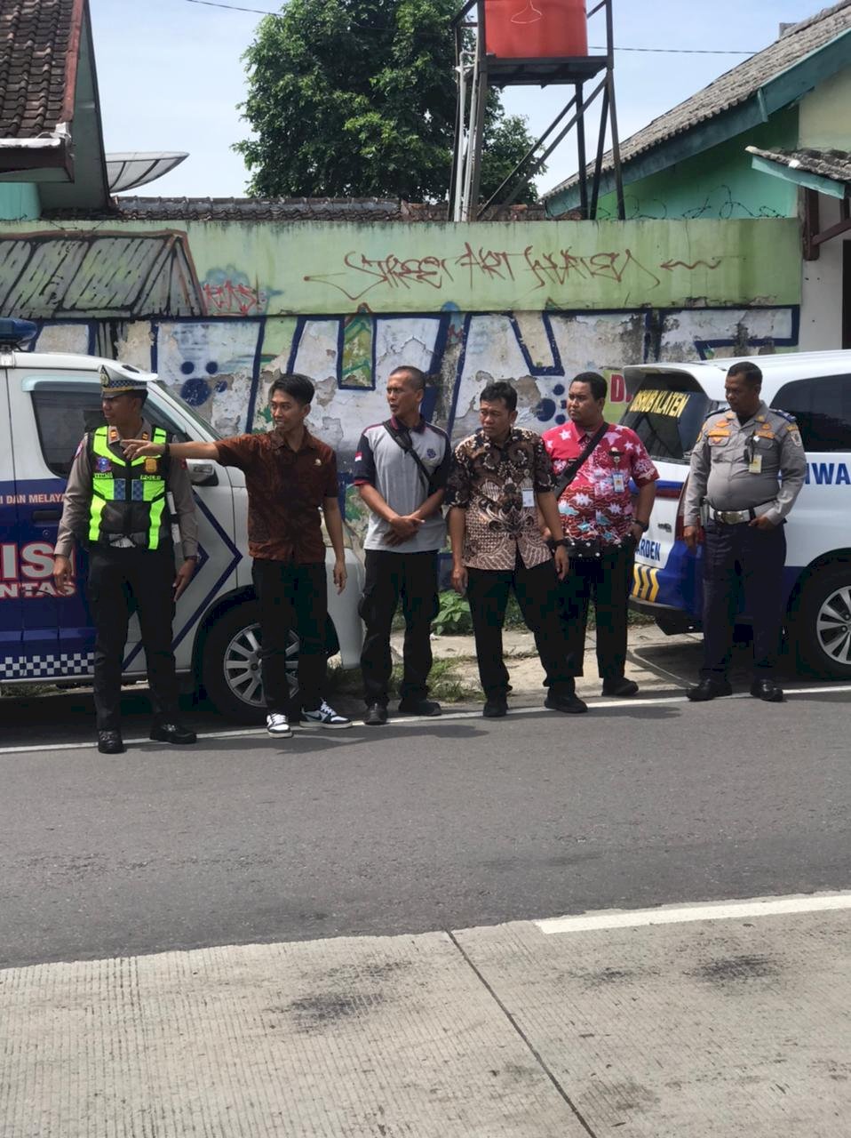 Tegas Tertibkan Lalu Lintas! Dinas Perhubungan dan Polres Klaten Lakukan Penataan MRLL di Jl Mayor Sunaryo