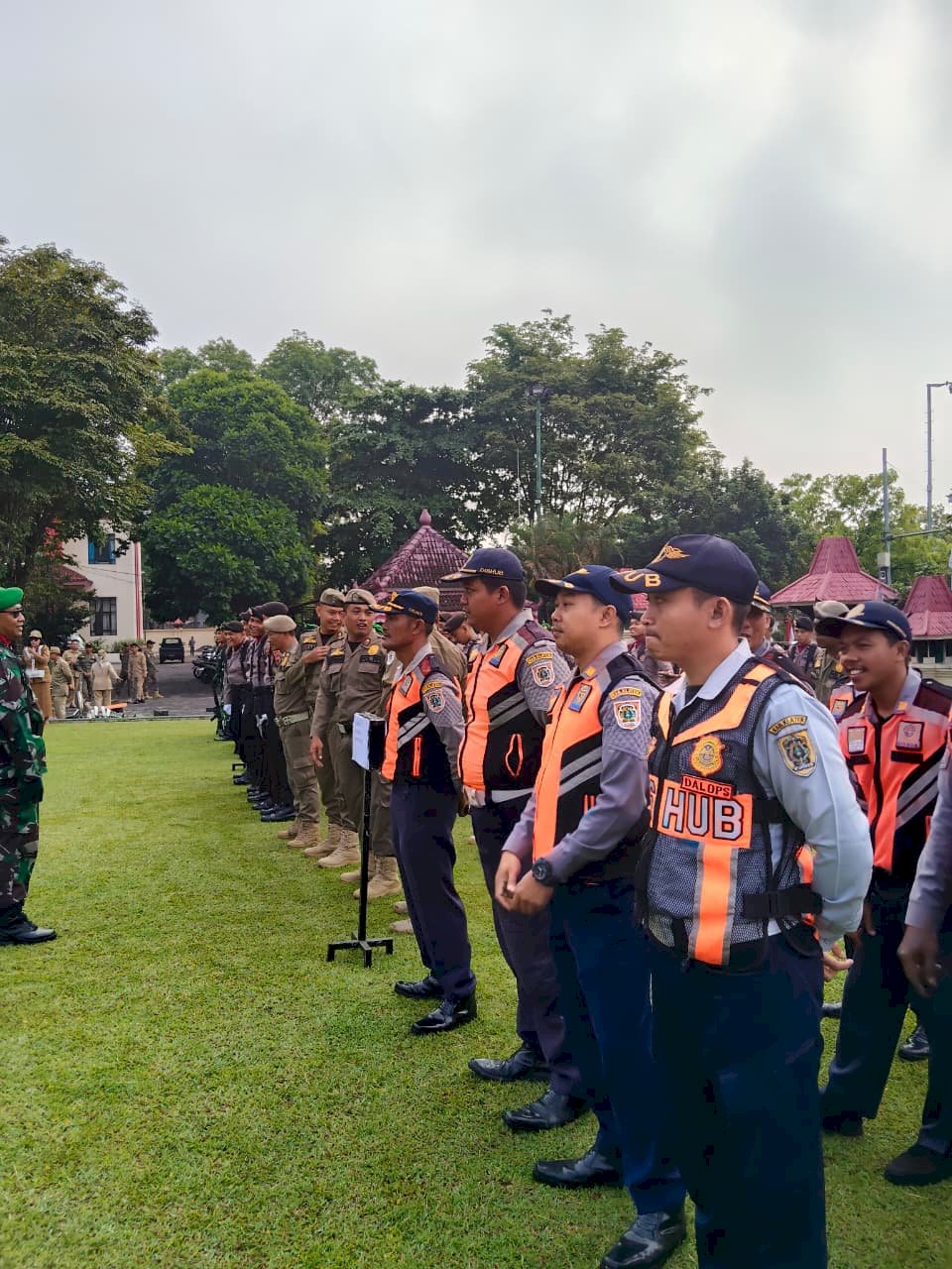 Semangat Kebangsaan Bersinar Terang: Dinas Perhubungan Klaten Hadir Penuh dalam Perayaan Hari Pahlawan 2025