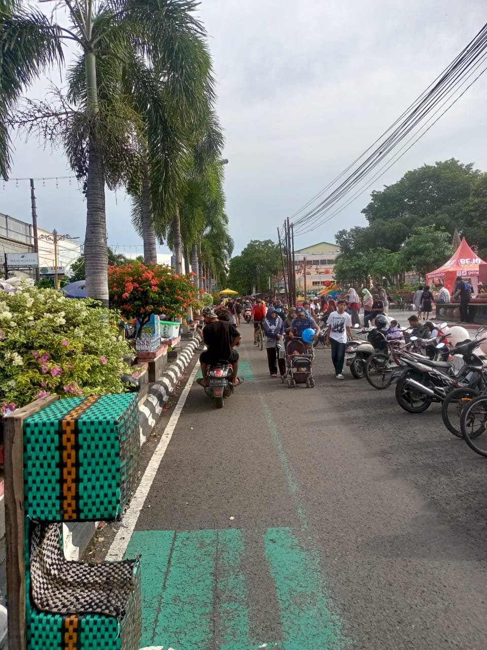 Jalan Kembar Kota Aman dan Tertib: Tim CFD Dishub Klaten Kuasai Pengaturan Lalu Lintas Minggu 9 November 2025