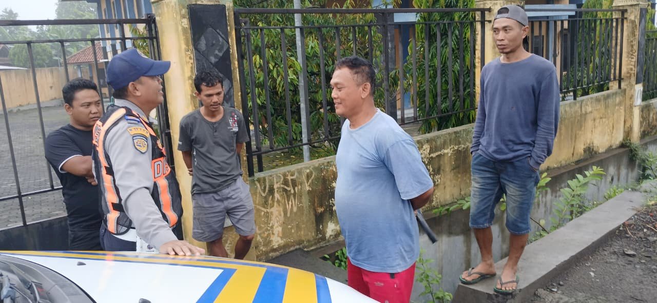 Responsif dan Proaktif! Dinas Perhubungan Tindak Tegas Truk Gol C di Ngupit-Karangnongko: 4 Armada Peringatan Tertulis