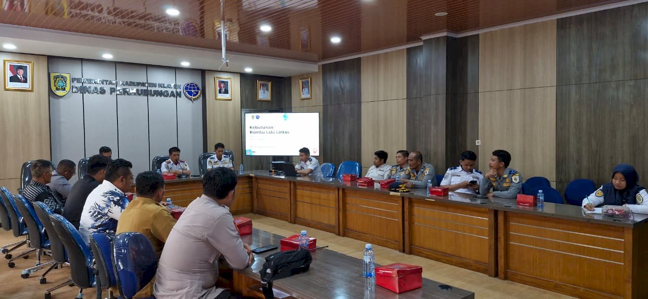 Sinergi Candi Prambanan-Dishub Klaten: Tanda Larangan Parkir Dipasang untuk Tingkatkan Keselamatan Pengunjung