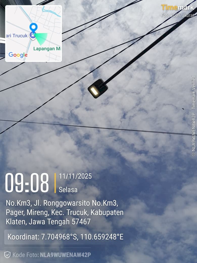 Terang Terang Lagi! Tim PJU Dishub Layani Service Jaringan Induk Lampu di Perempatan Hawe Trucuk