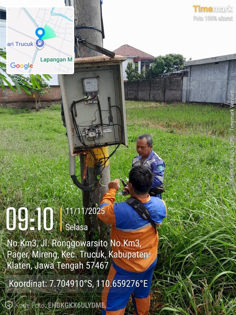 Terang Terang Lagi! Tim PJU Dishub Layani Service Jaringan Induk Lampu di Perempatan Hawe Trucuk