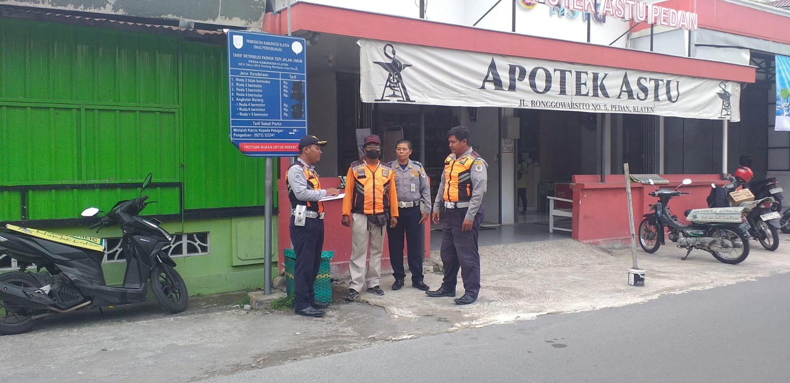 Pendataan Parkir Berjalan Mulus—Dinas Perhubungan Klaten Sisir 3 Kecamatan untuk Manajemen Parkir yang Lebih Tertib