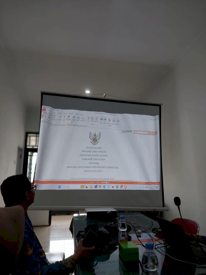 Dari Standar Operasional hingga Wheelchair Ramp, Dinas Perhubungan Klaten Jaga Aksesibilitas Penyandang Disabilitas di Terminal