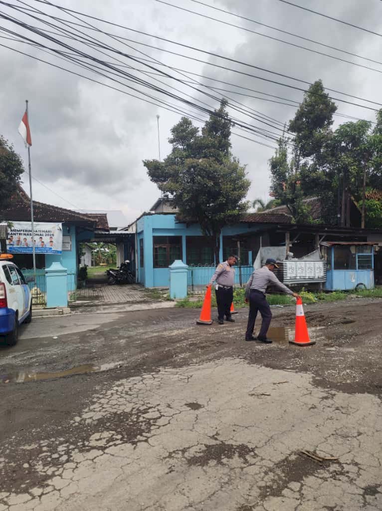 Dishub Klaten Ajak Juru Parkir Tertib Beroperasi, Inisiasi Sosialisasi di Kantor KUA Delangg