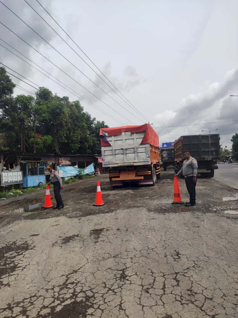 Dishub Klaten Ajak Juru Parkir Tertib Beroperasi, Inisiasi Sosialisasi di Kantor KUA Delangg