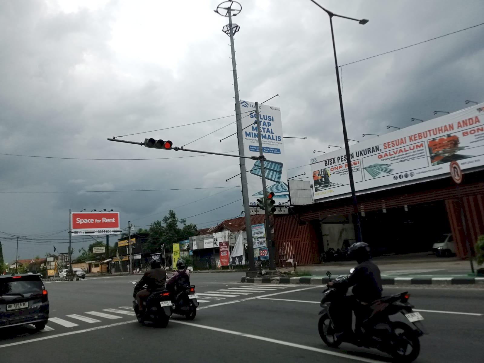 Lampu Terang Kembali di Jalan Prambanan: Respons Cepat TIM Traffic Light Dishub Atasi Pemadaman