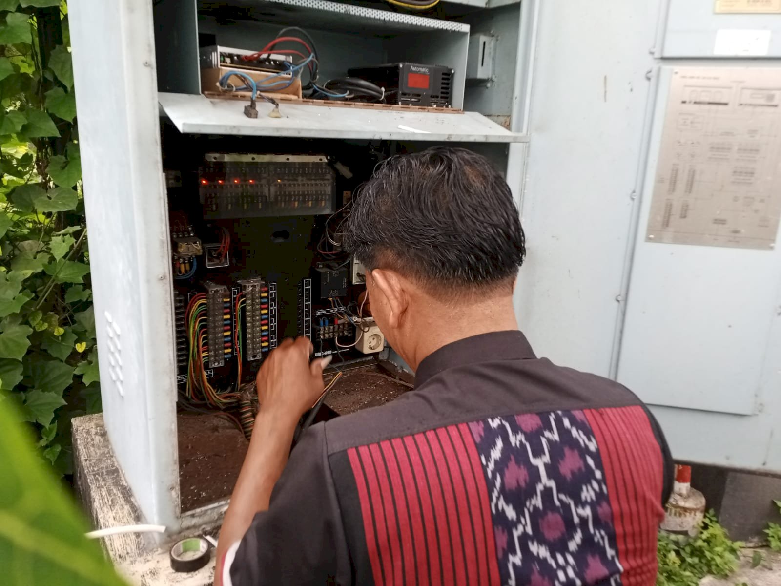 Lampu Terang Kembali di Jalan Prambanan: Respons Cepat TIM Traffic Light Dishub Atasi Pemadaman