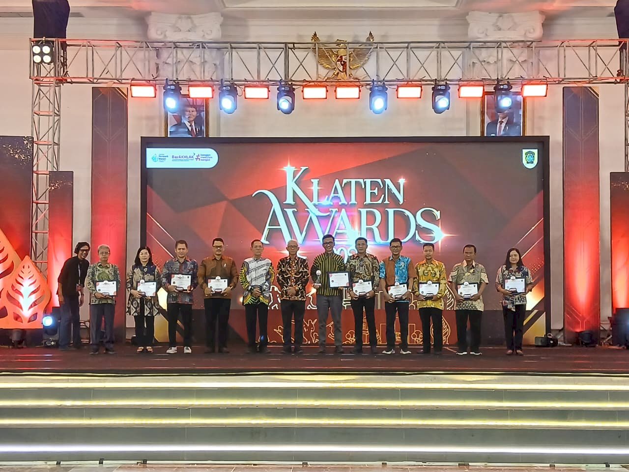 Dishub Raih Juara I & III Klaten Award 2025 - Inovasi SITARU SIMANUK ANAKBUS SITRACING