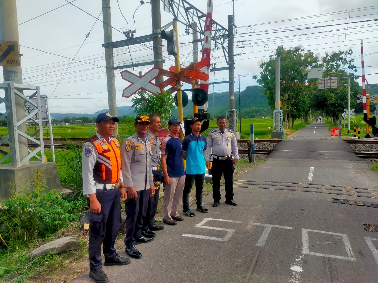 Cegah Kemacetan dan Kecelakaan Dinas Perhubungan Intensifkan Pengaturan Parkir di Area Rawan Klaten