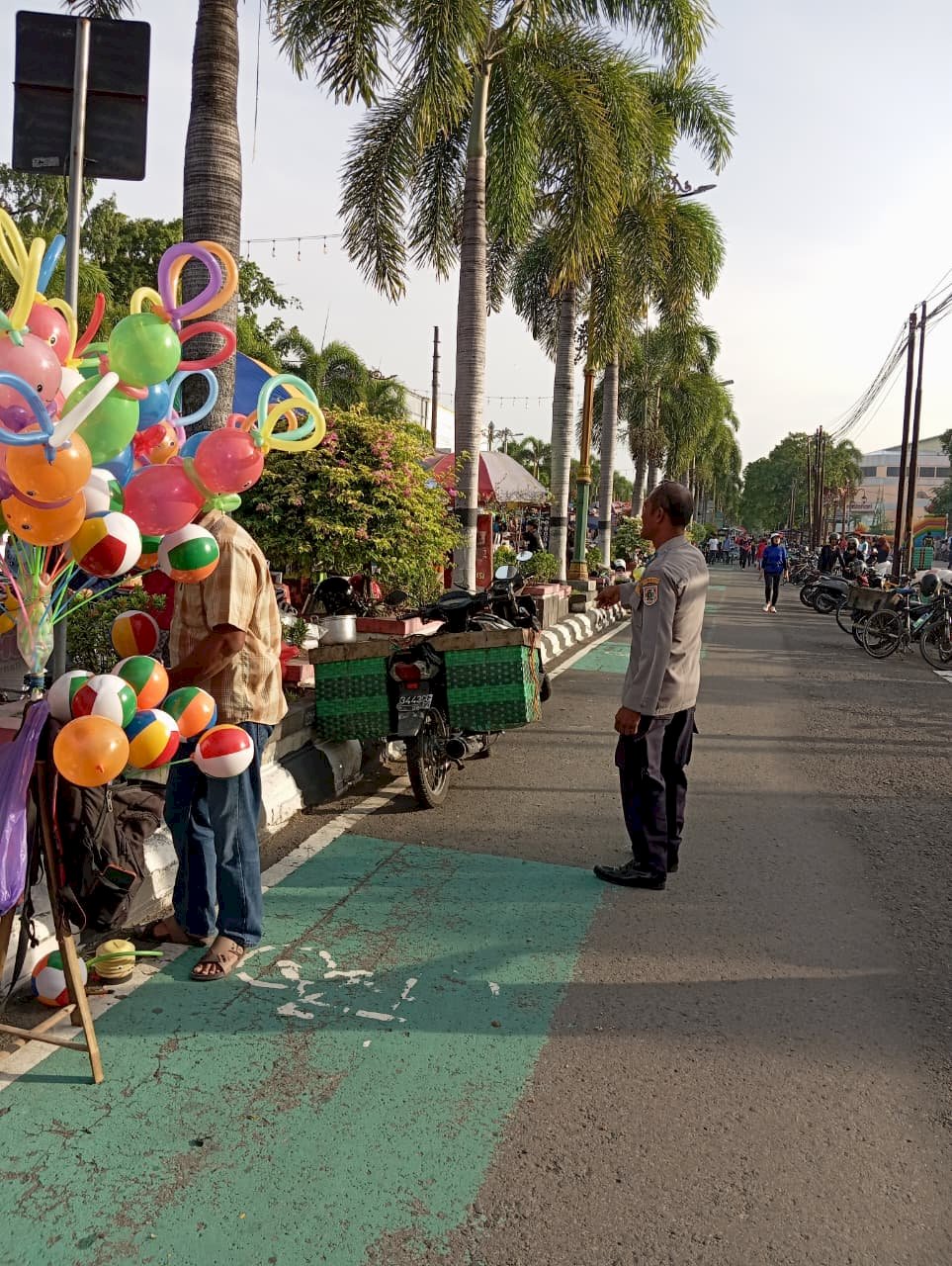 CFD Minggu Ini Lancar Berkat Tim Dalops Profesional Pastikan Keamanan dan Kenyamanan Pengunjung