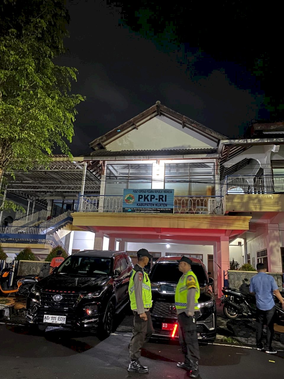 Bupati Klaten Hadir di Wedi dan PGRI,  Tim Patroli Dalops Siap Amankan Perjalanan Dinas yang Penuh Makna