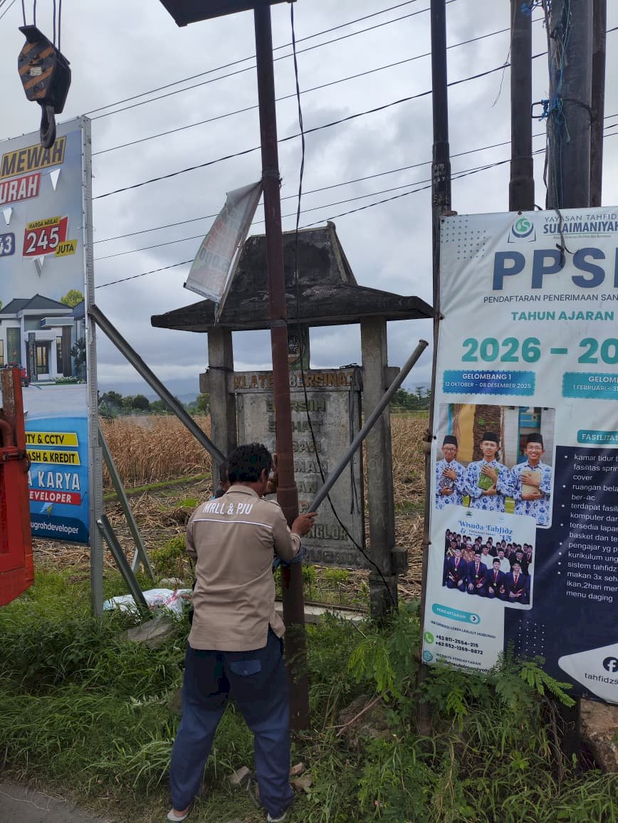 Lampu PJU Miring di Sabranglor Trucuk Diperbaiki Tim MRLL dan PJU, Penerangan Jalan yang Optimal Kembali Terwujud