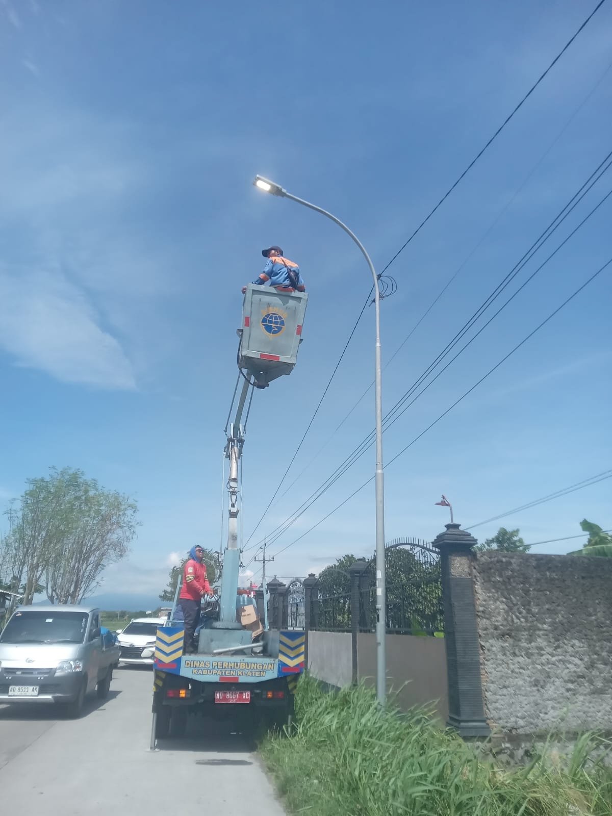 Cahaya Lebih Terang di Malam Hari, Dinas Perhubungan Ganti Lampu Jalan dengan Teknologi LED 60 Watt