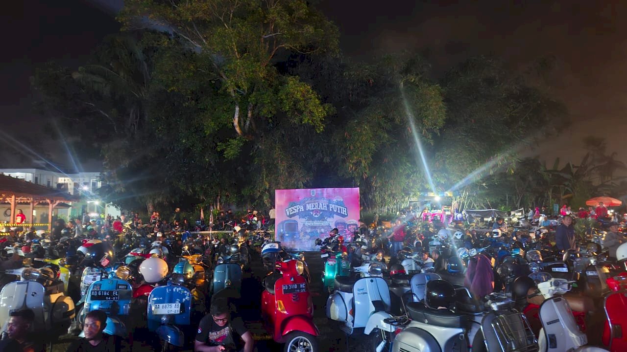 Acara Vespa Merah Putih Vol. 2 Pukau Penggemar Scooter Klasik, Dishub Klaten Turut Ramaikan Semangat Nasionalisme