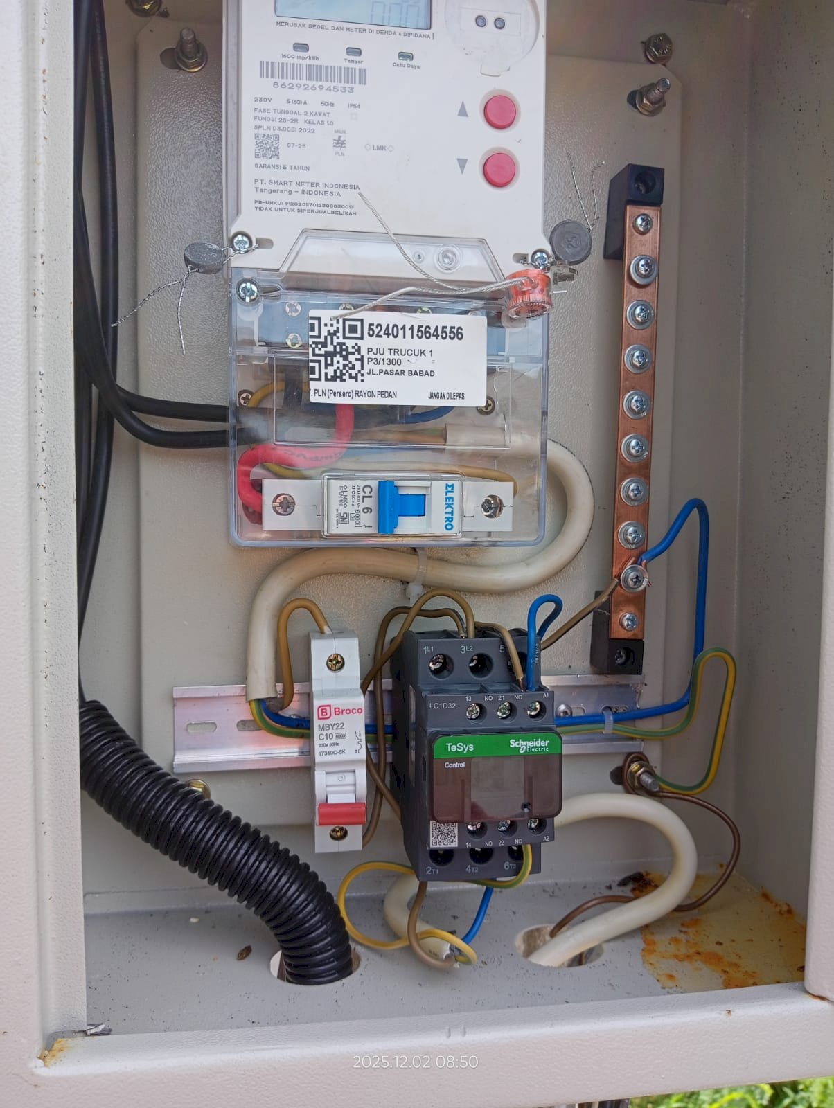 Pasar Babat Trucuk Makin Terang, Dishub Upgrade Sistem Penerangan dengan Teknologi Otomatis