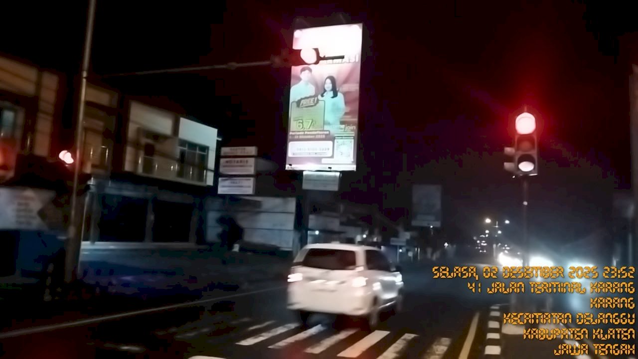 Lampu Merah Karang Delanggu Kembali Hidup! Tim Dishub dan BPTD Sigap Atasi Gangguan