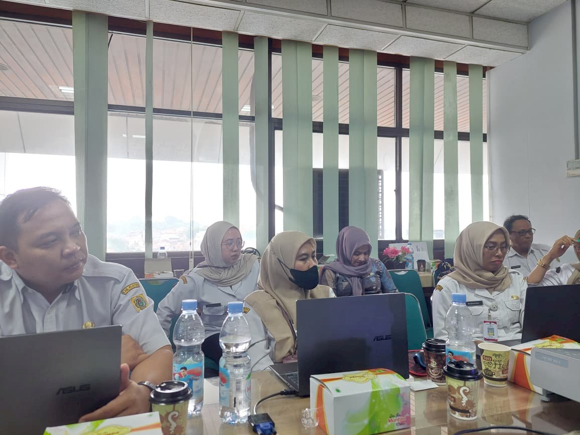 Panas! Debat Sengit di Lantai 9: Skor 'Sangat Tinggi' Dishub Klaten Terkoreksi, Apa Kabar Kematangan Organisasi?