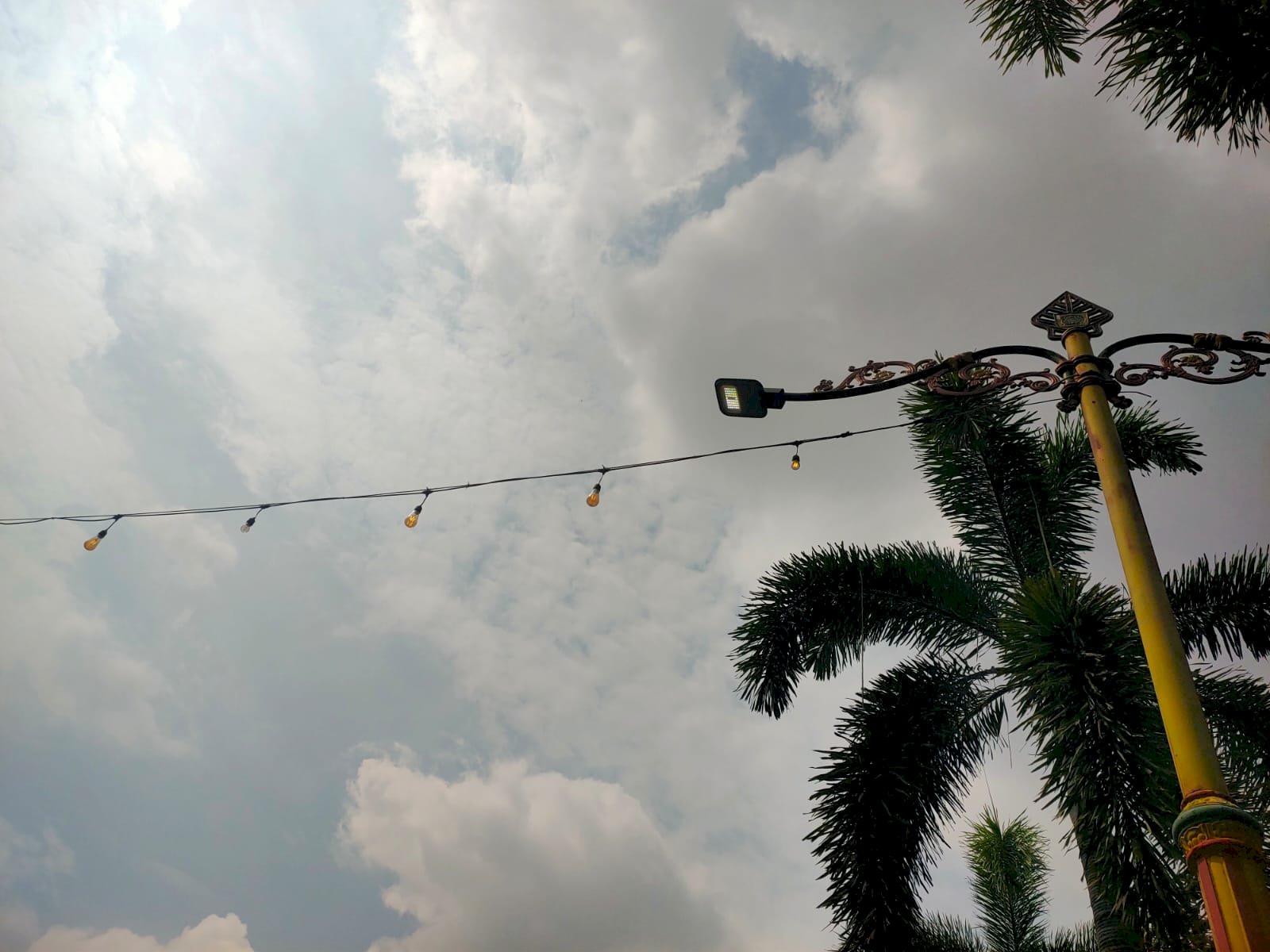 Jalan Pemuda Klaten Lebih Stabil, Dishub Layani Perawatan MCB di Lima Titik PJU