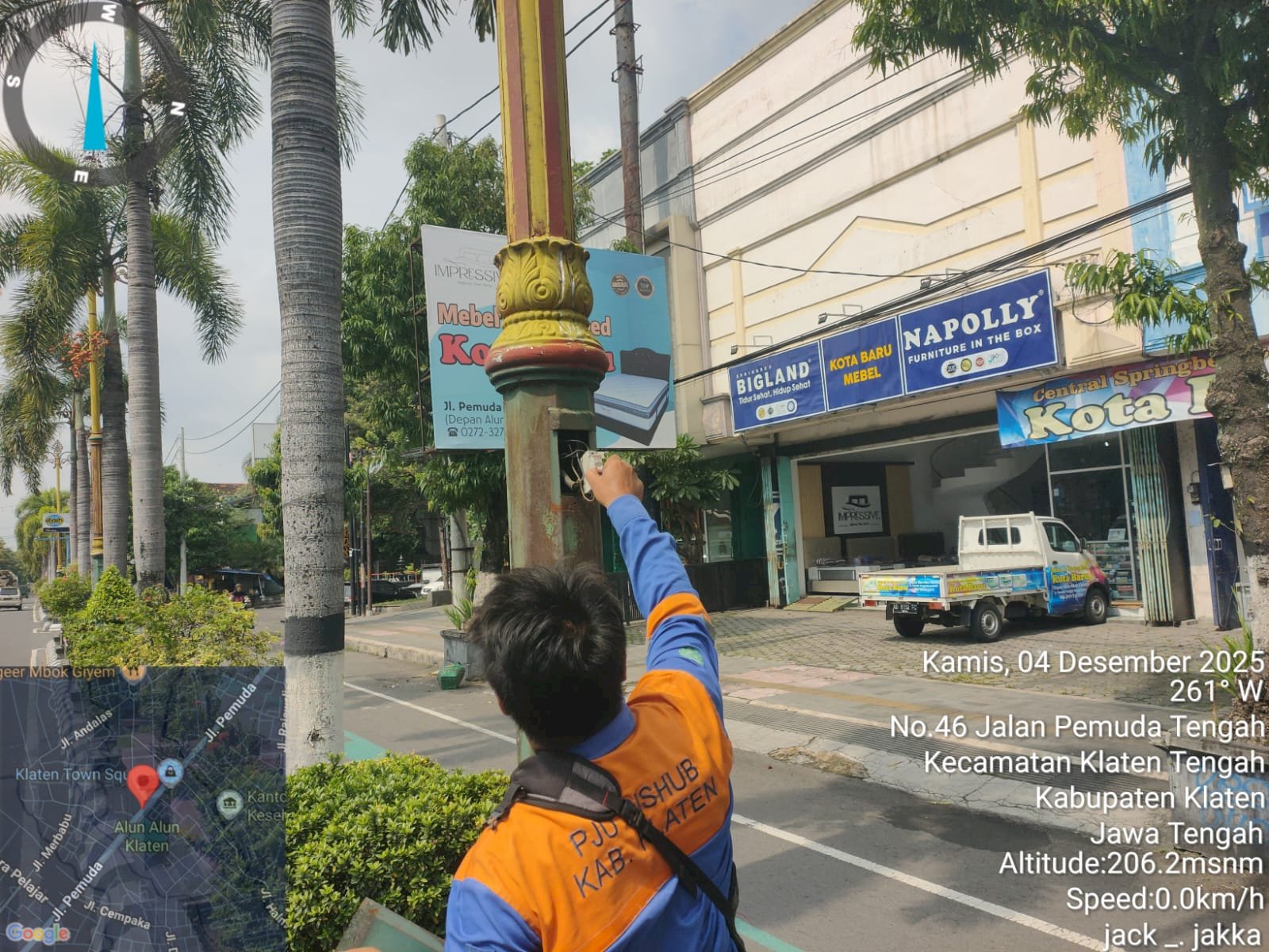 Jalan Pemuda Klaten Lebih Stabil, Dishub Layani Perawatan MCB di Lima Titik PJU